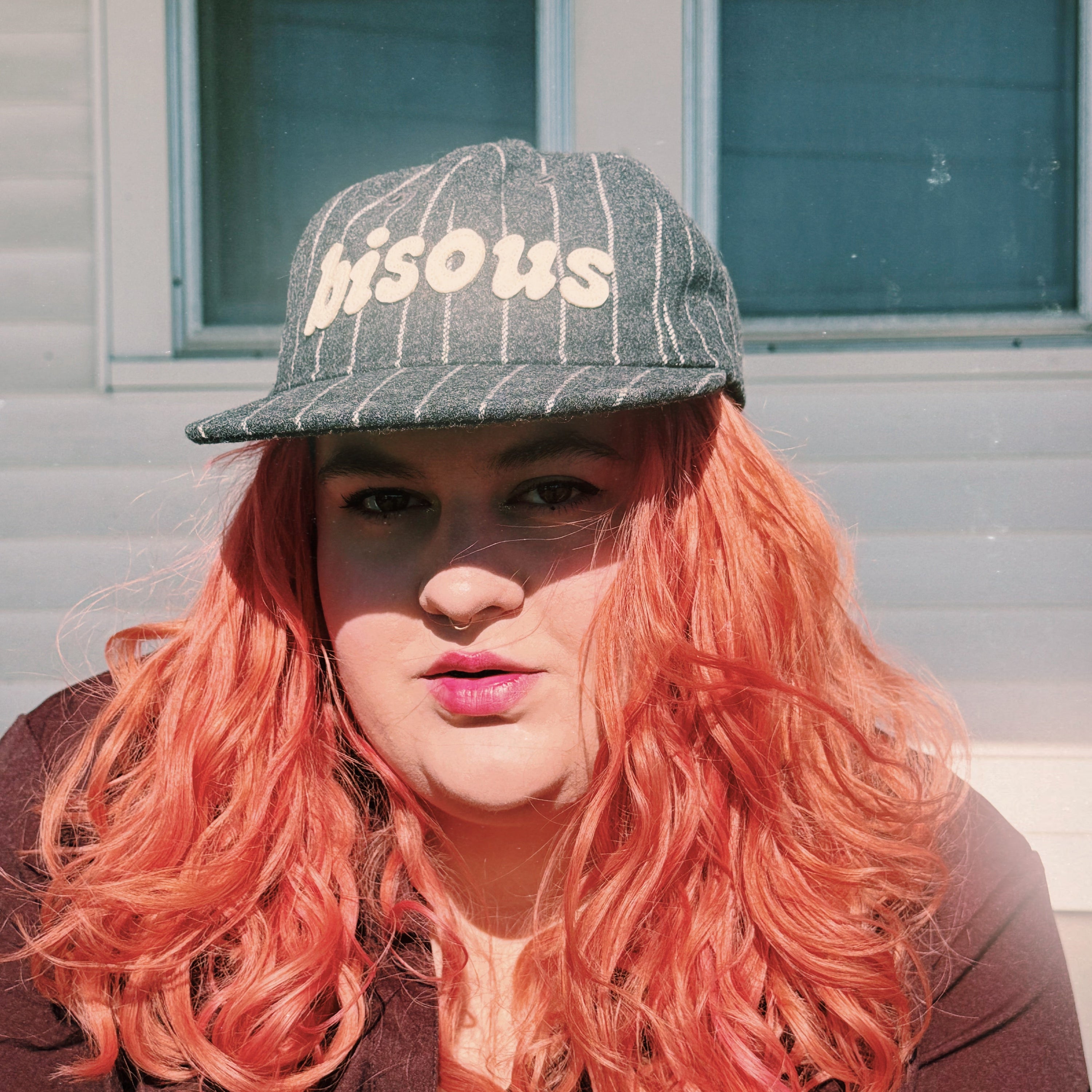 bisous hat