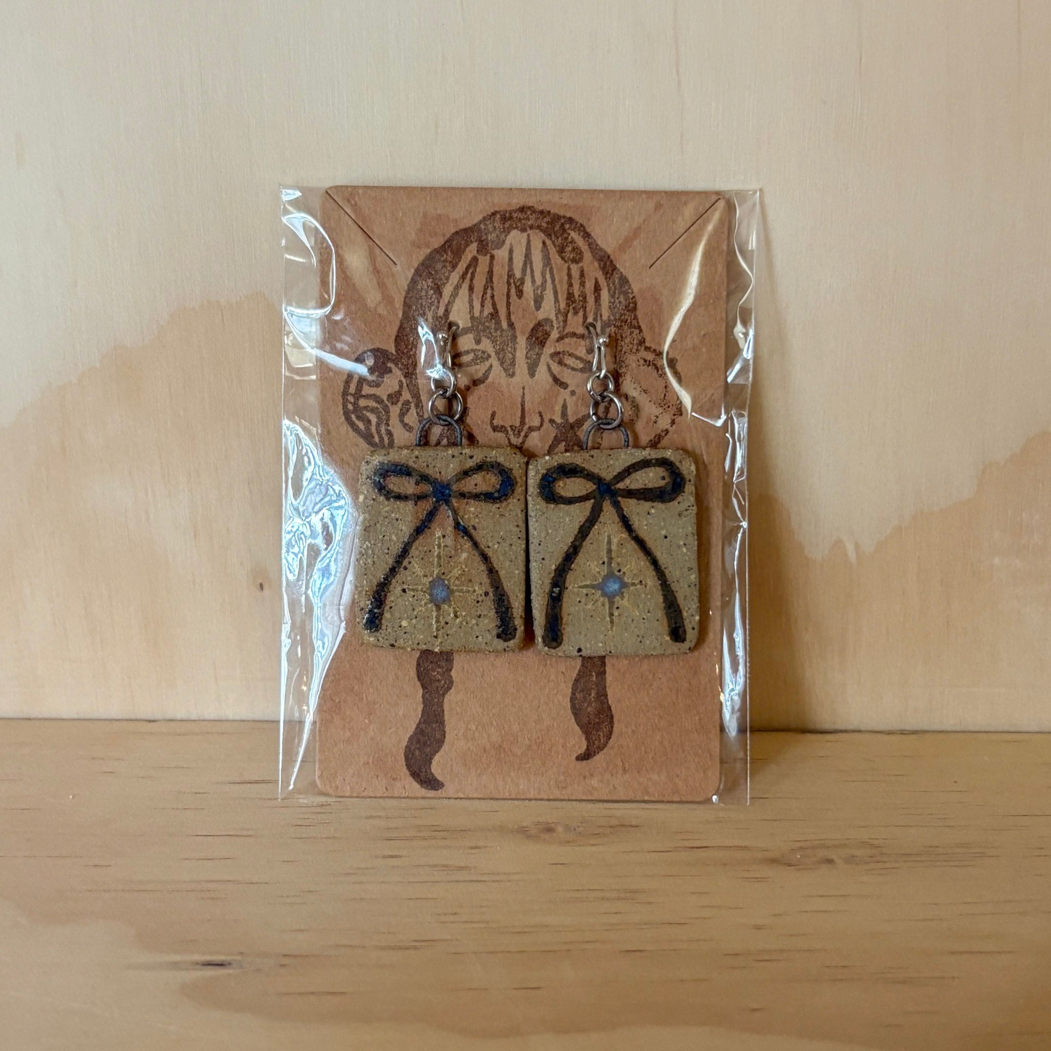 Bow and Stars Earrings 1