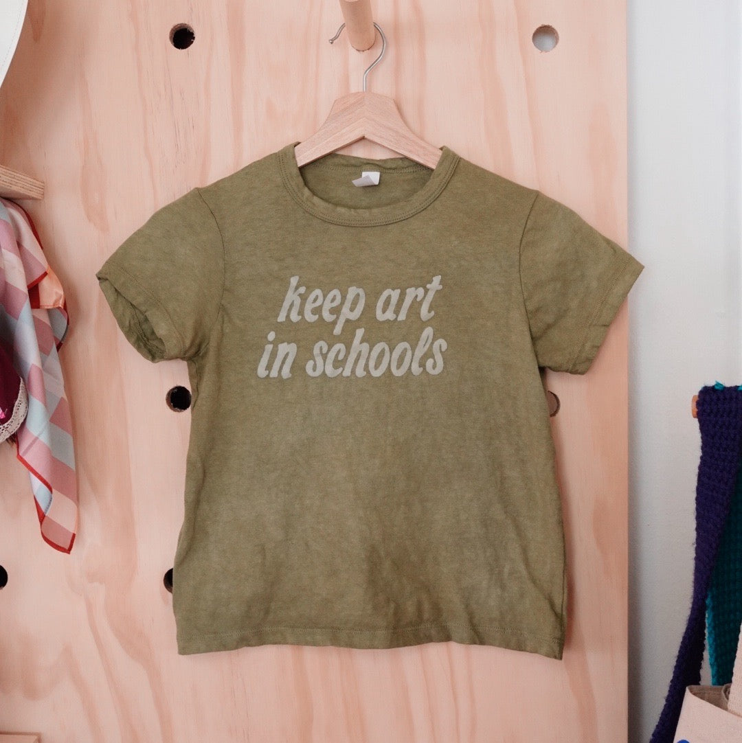 keep art in schools tee