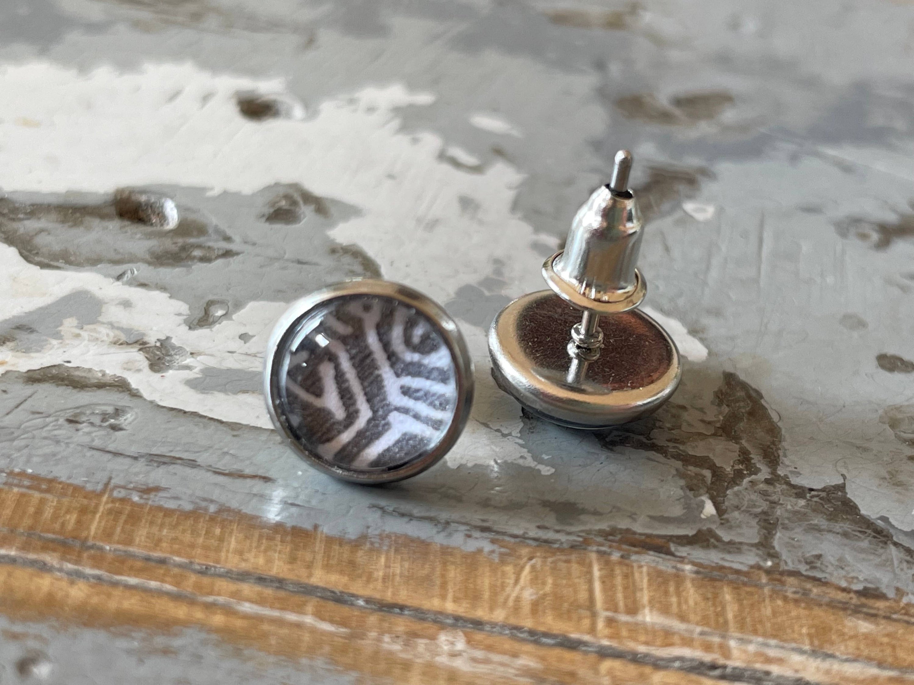 Security Envelope Pattern Earrings