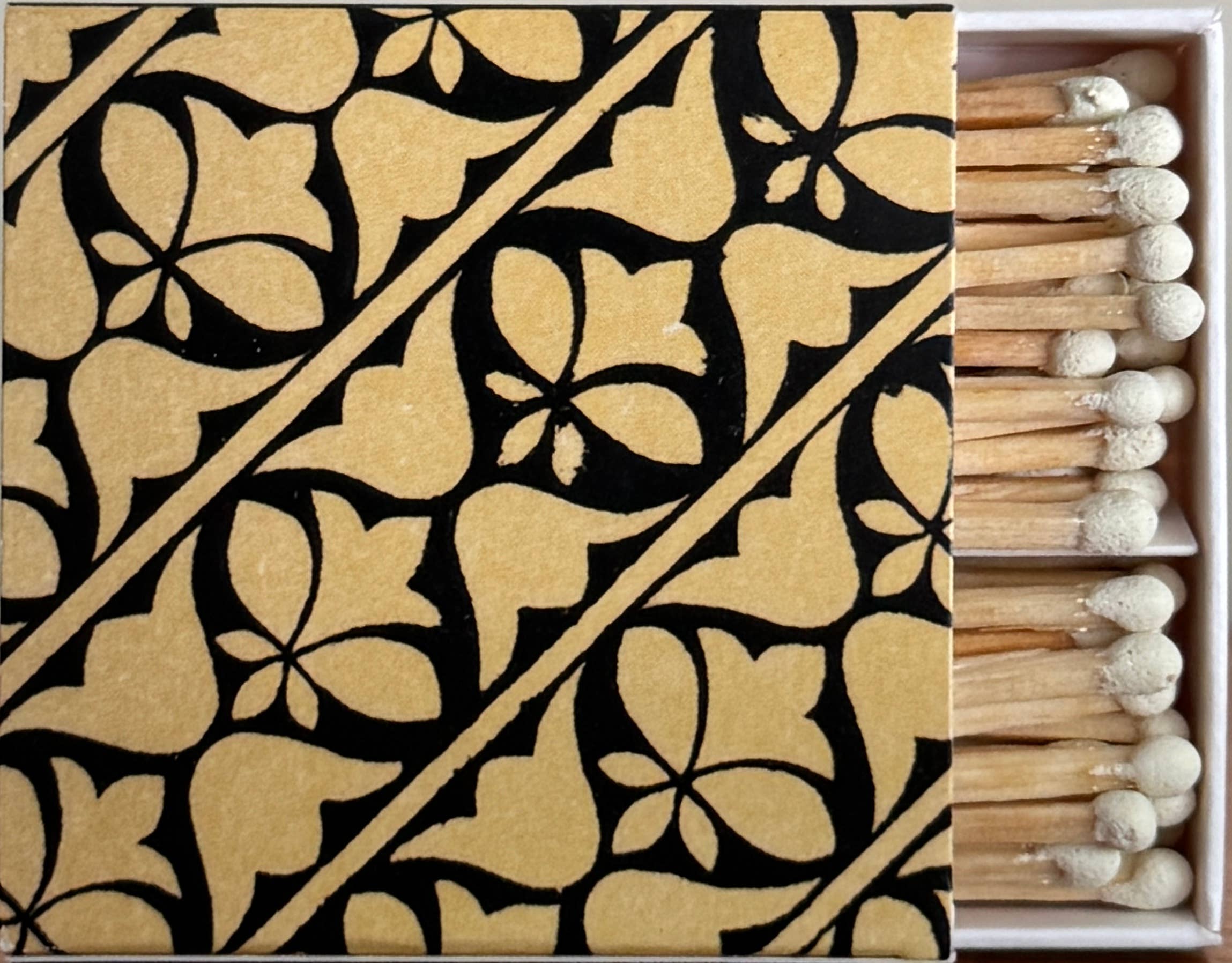 FLORA matchbox