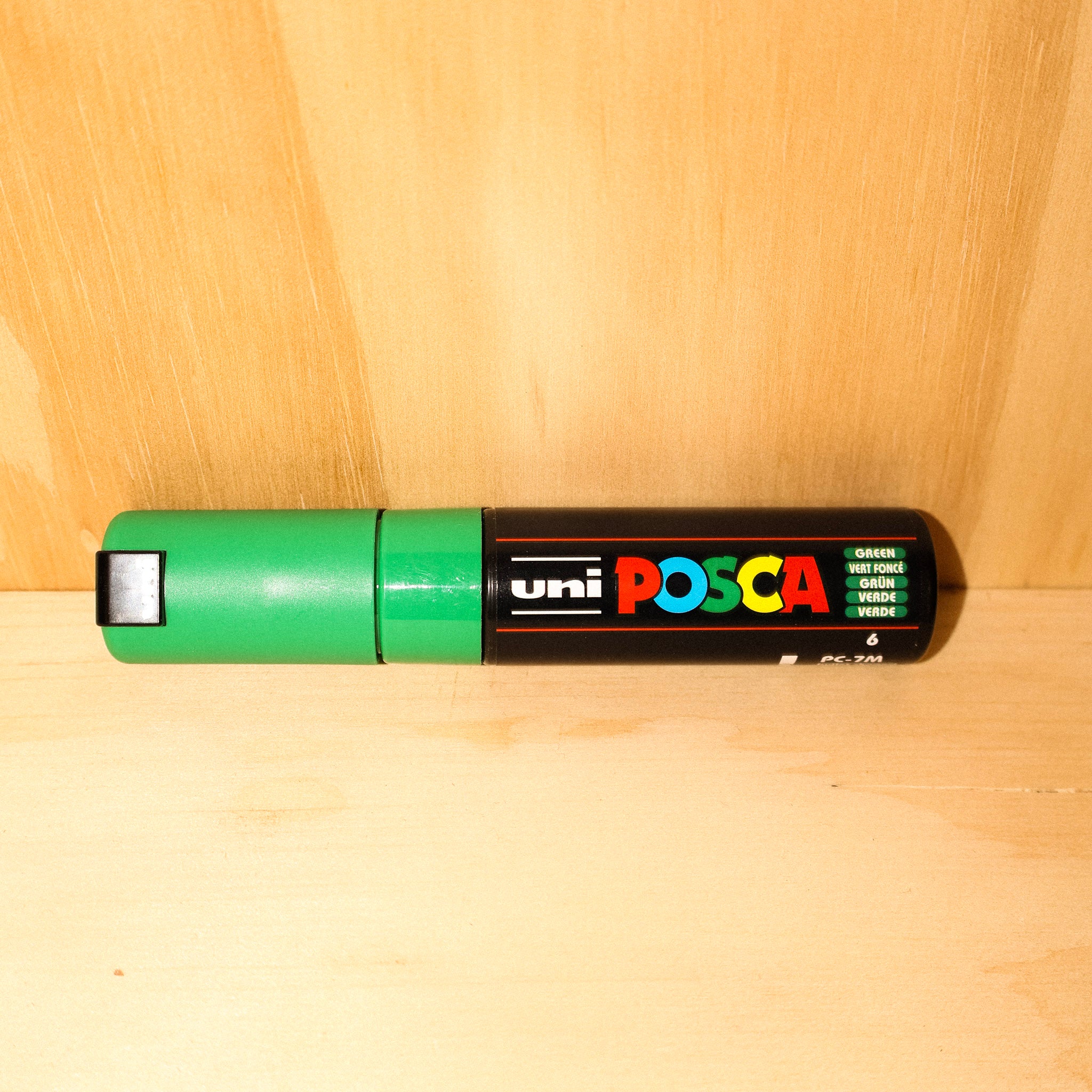 POSCA Broad Bullet Tip Paint Marker