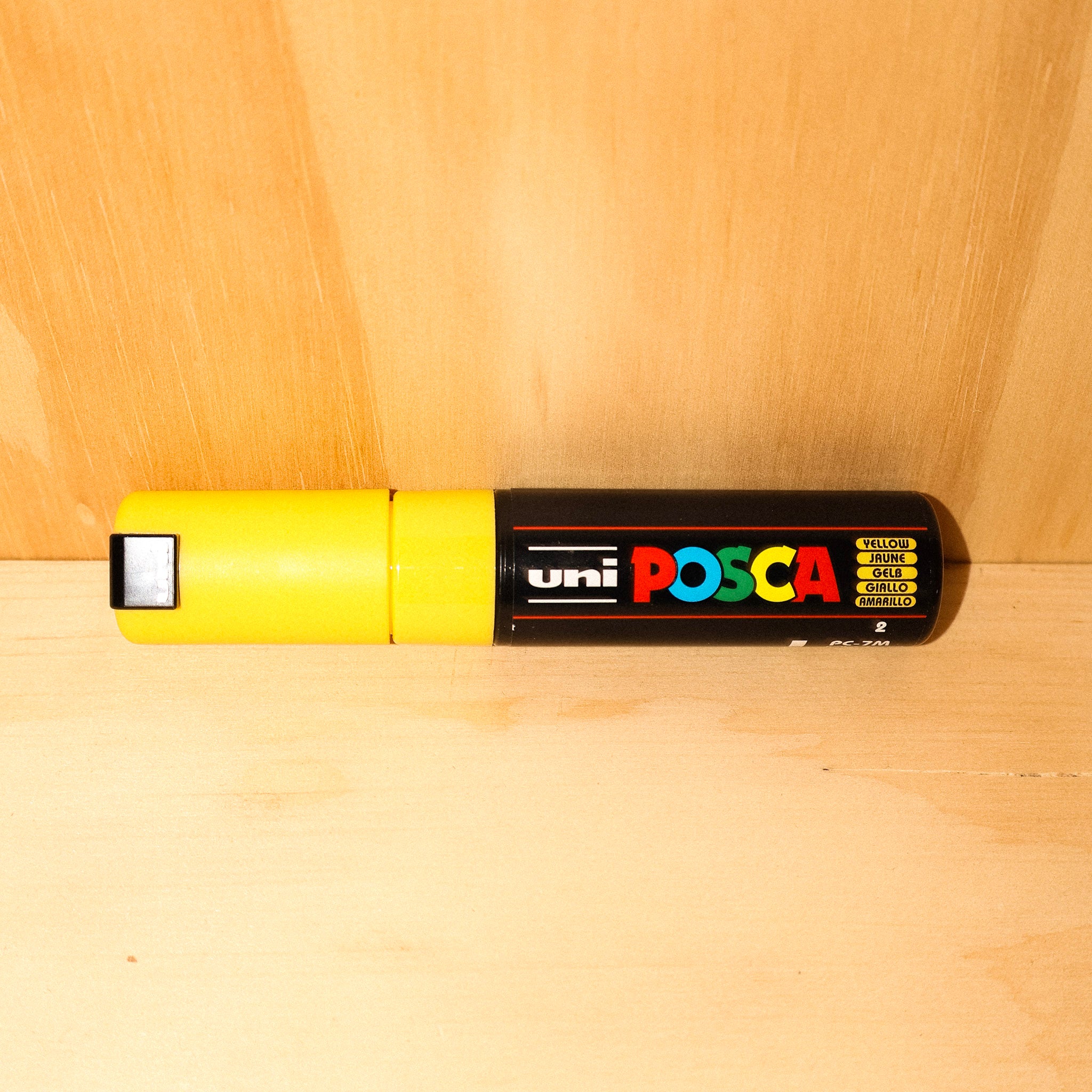 POSCA Broad Bullet Tip Paint Marker