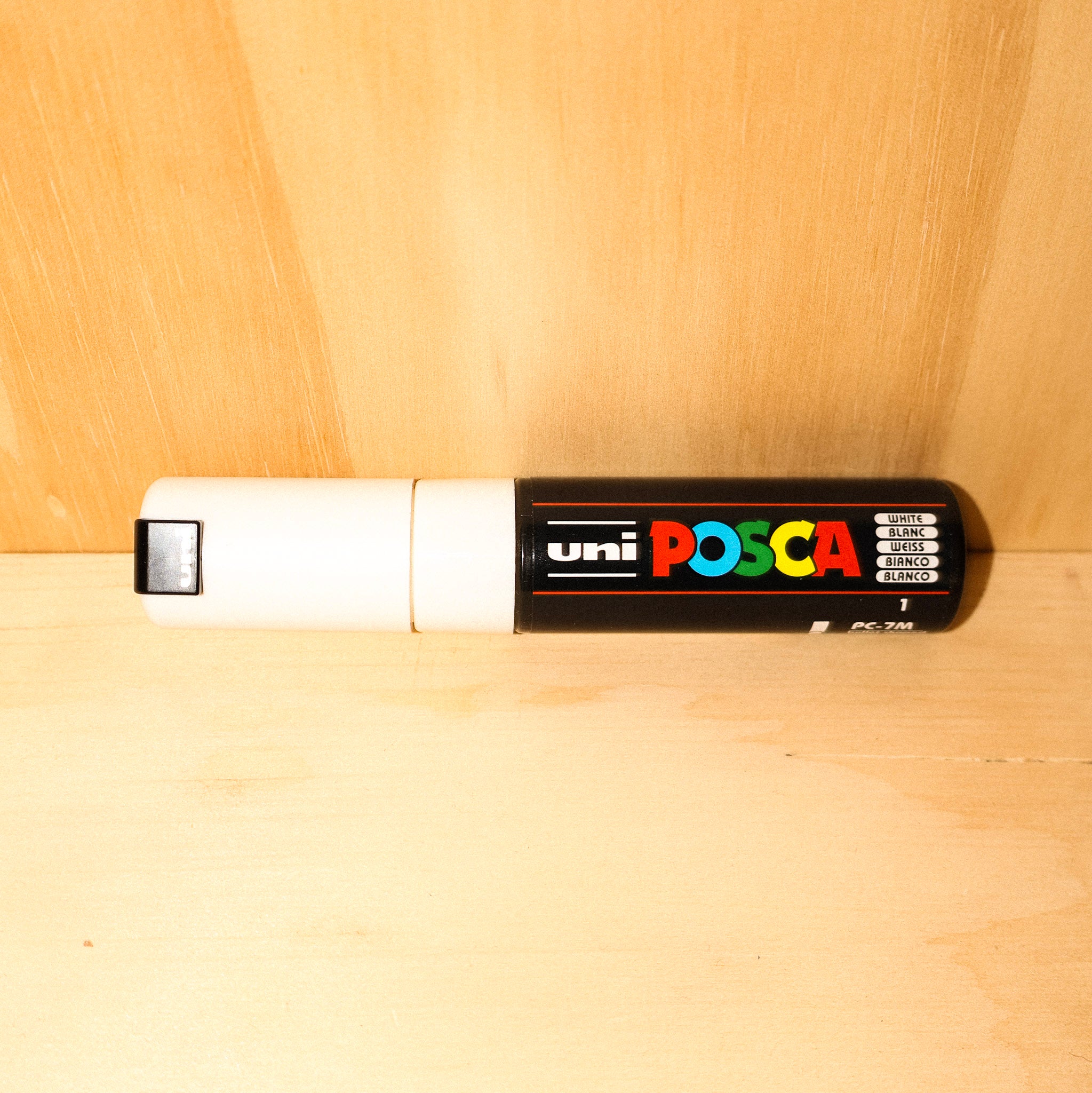 POSCA Broad Bullet Tip Paint Marker