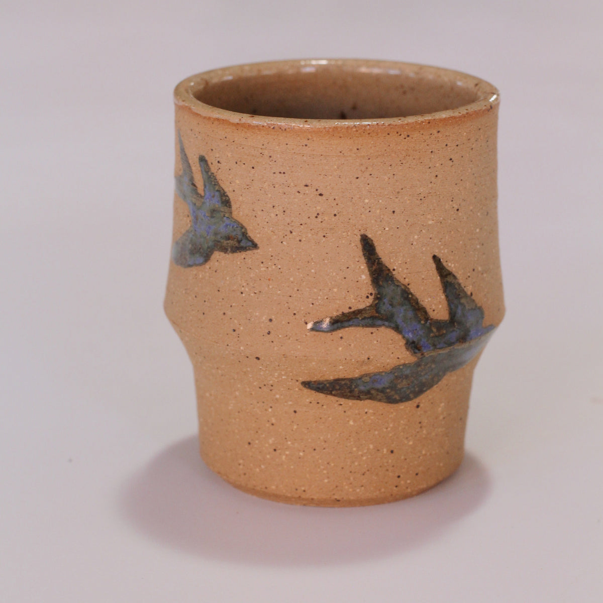 birds fly! cup