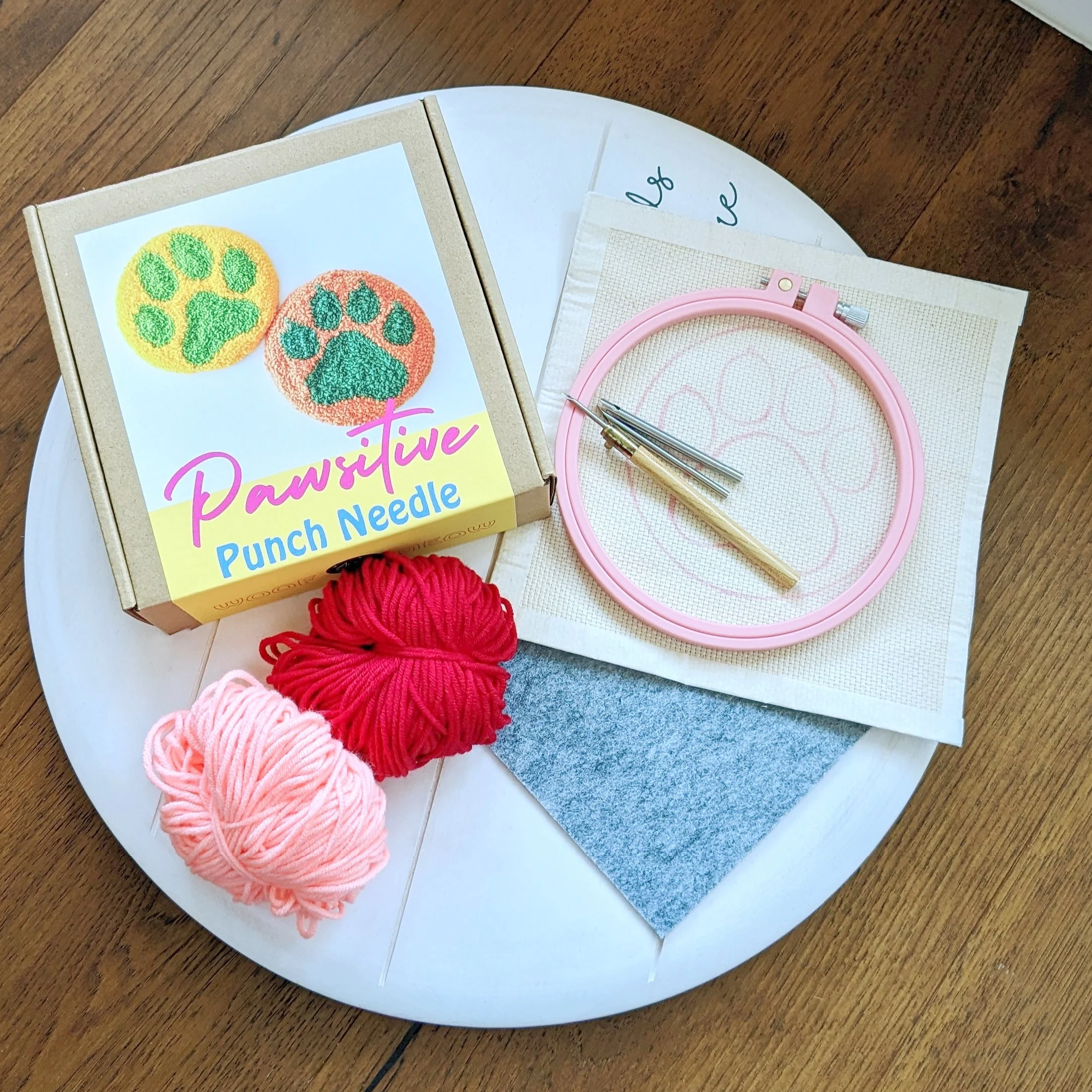 Paw coaster DIY Punch needle kit WOOF (blue/yellow)