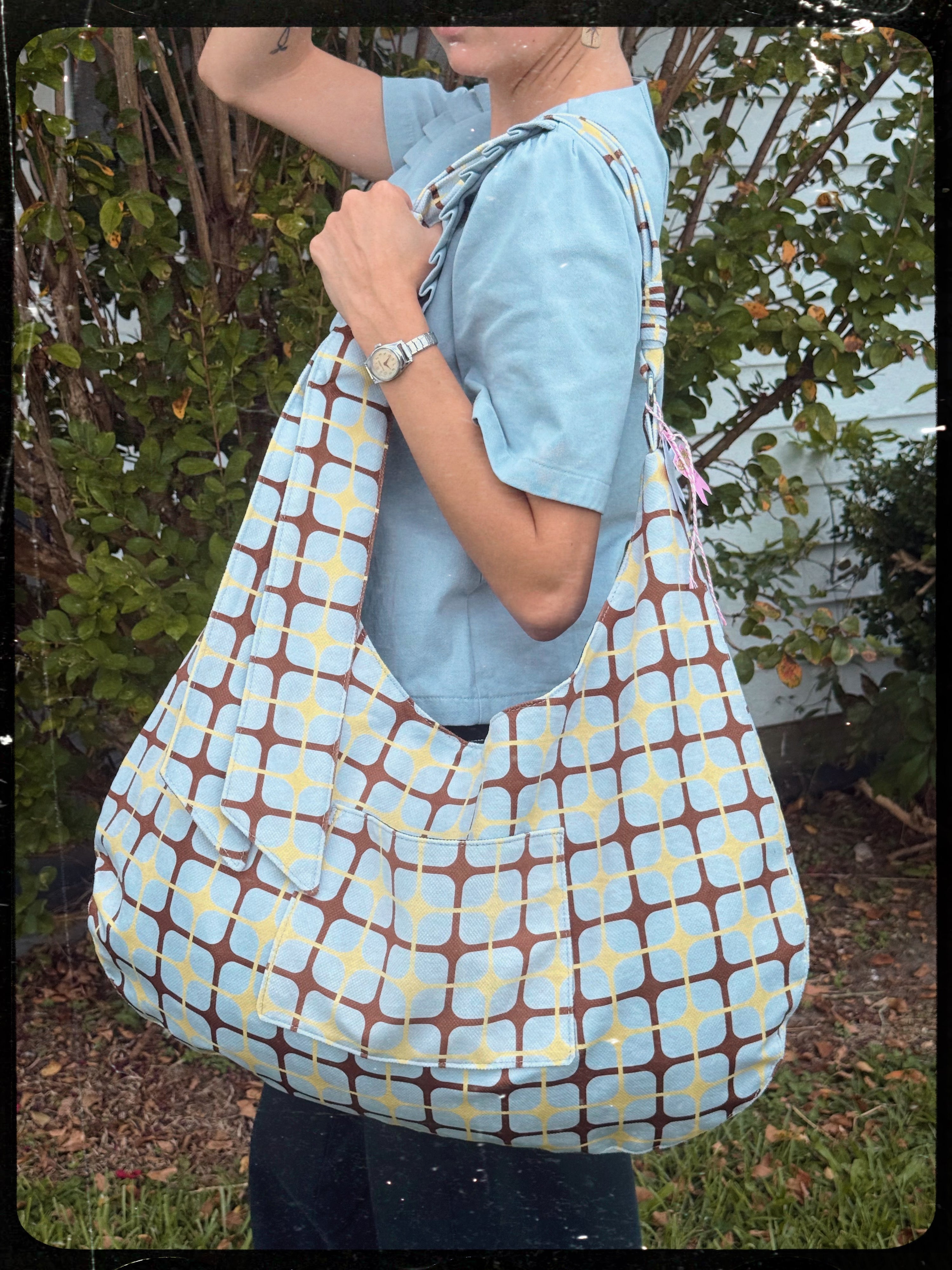 nomad tote