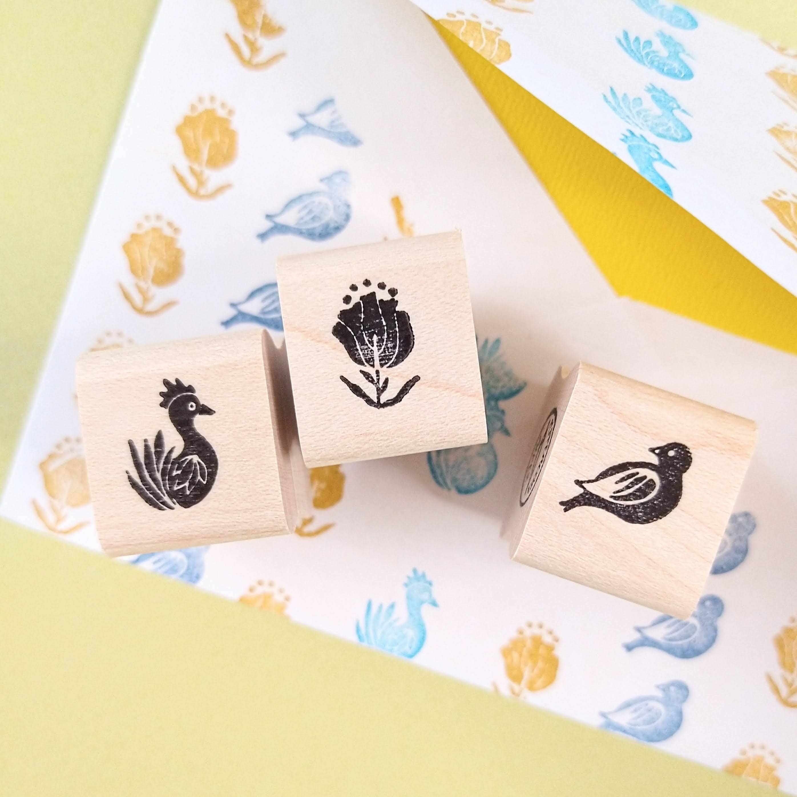 Dotted Flower Mini Stamp