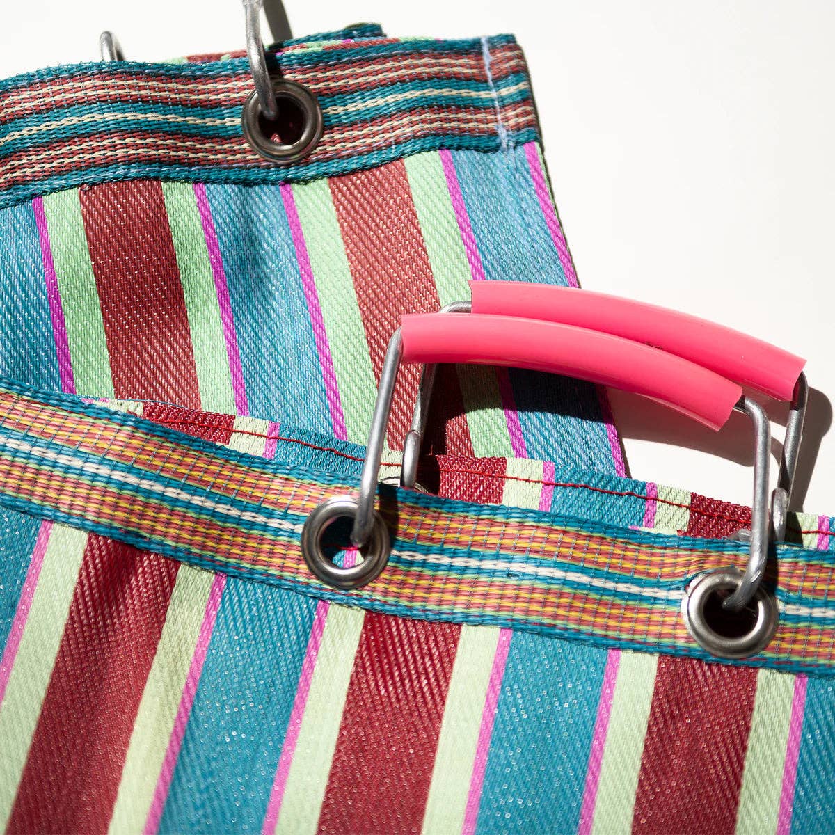 RECYCLED PLASTIC STRIPE BAG - Rectangle D30: Red x Blue